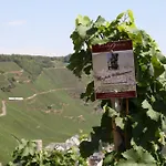 Weingut Gaestehaus Derkum