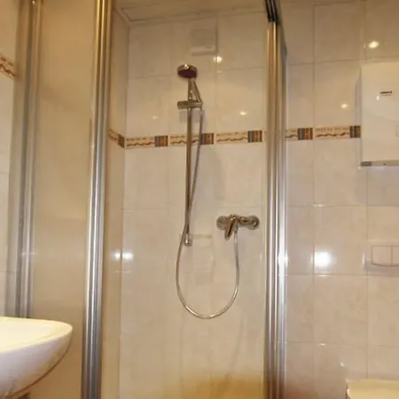 Weingut Gaestehaus Derkum Zajazd