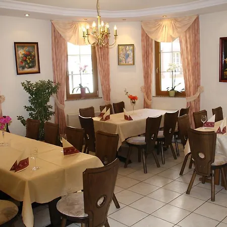 Inn Weingut Gaestehaus Derkum Uerzig