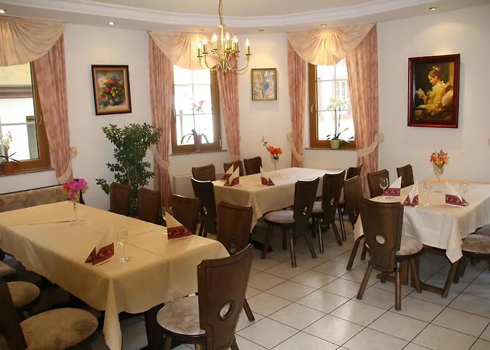 אורחן Weingut Gaestehaus Derkum Ürzig