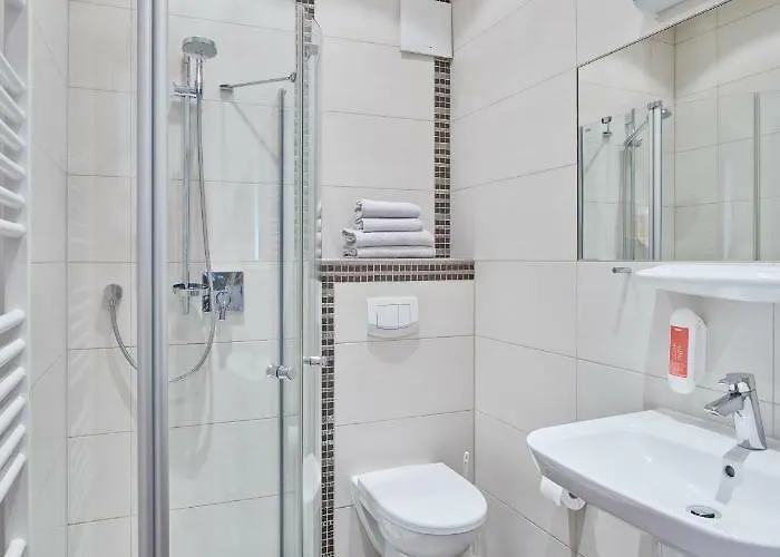 Weingut Gaestehaus Derkum אורחן